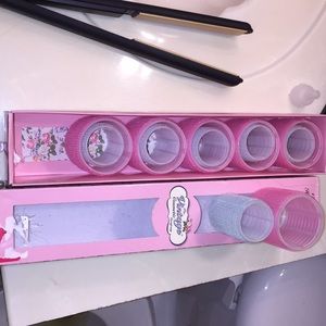 New vintage cosmetics hair roller set